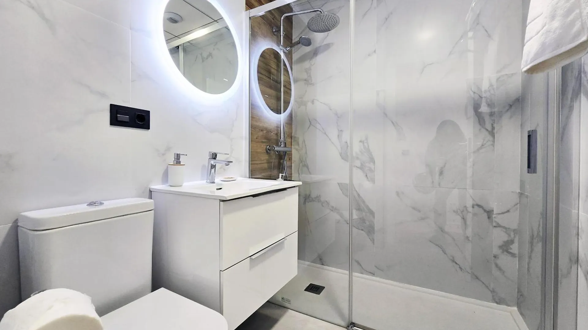 Aa Guest - Biznaga Beach Center Eco Apartment Fuengirola