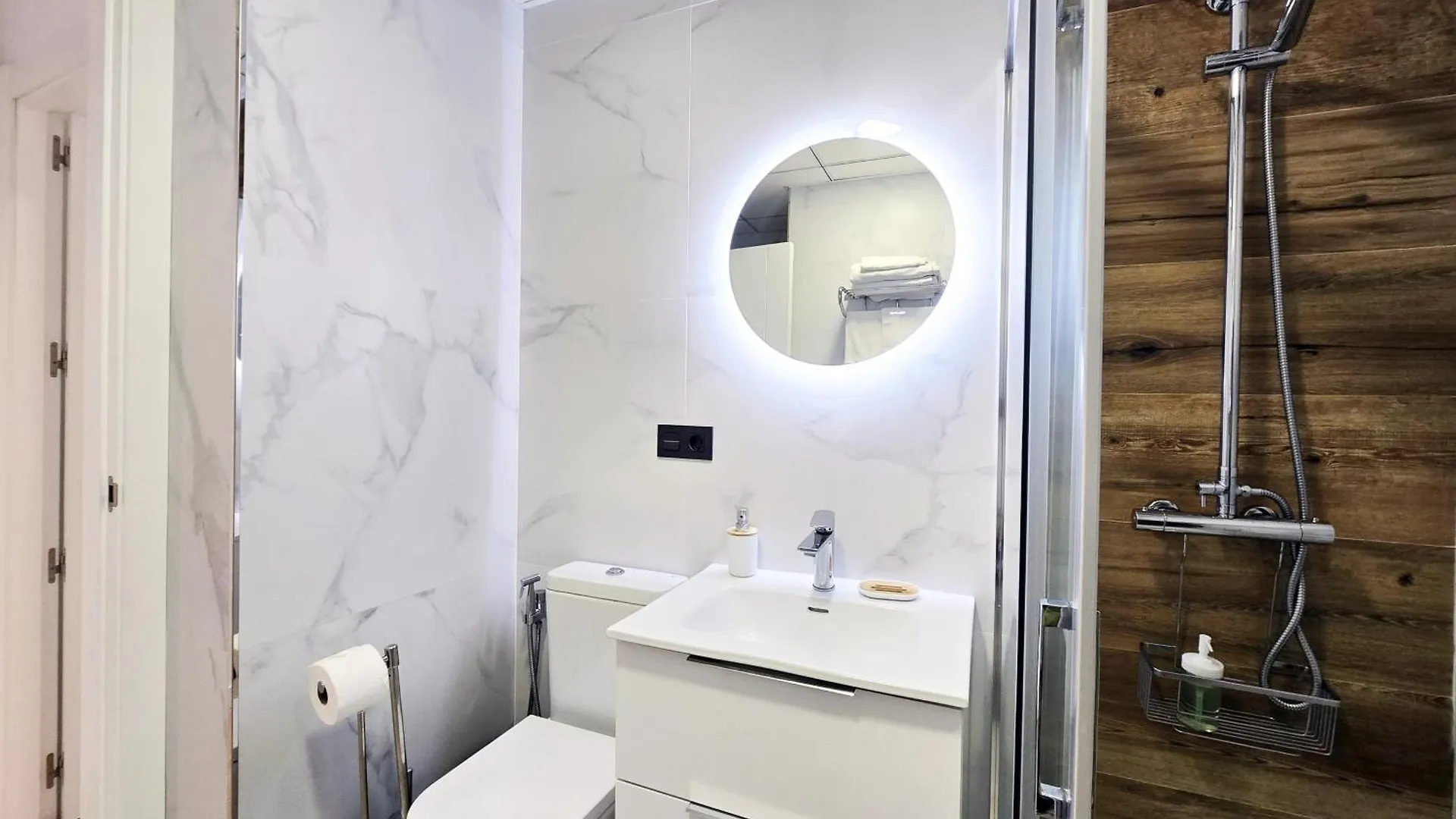 Aa Guest - Biznaga Beach Center Eco Apartment Fuengirola