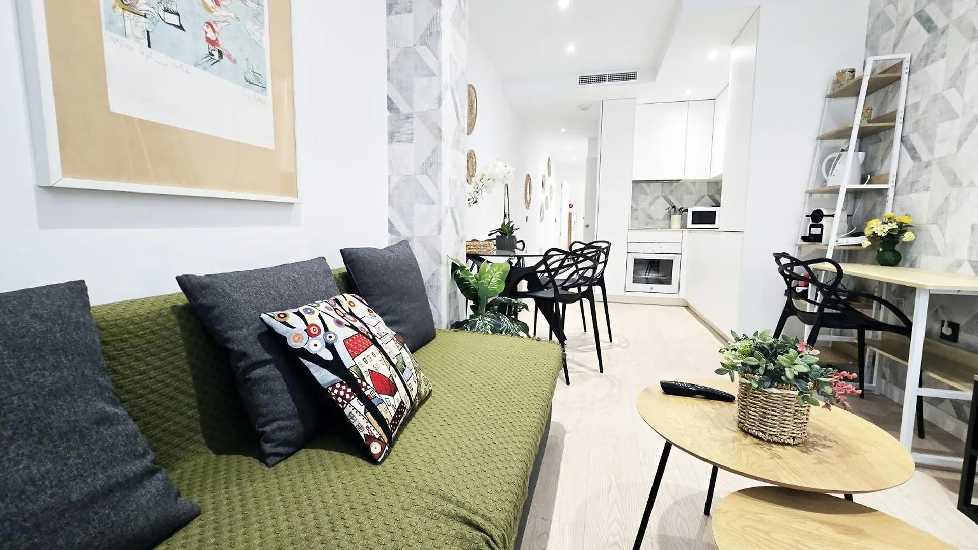 Aa Guest - Biznaga Beach Center Eco Apartment Fuengirola 0*,